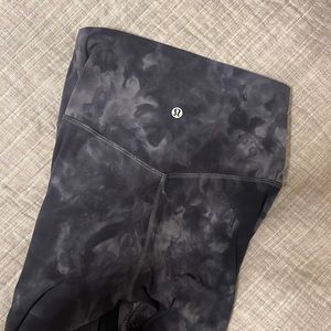 Lululemon black diamond dye align
